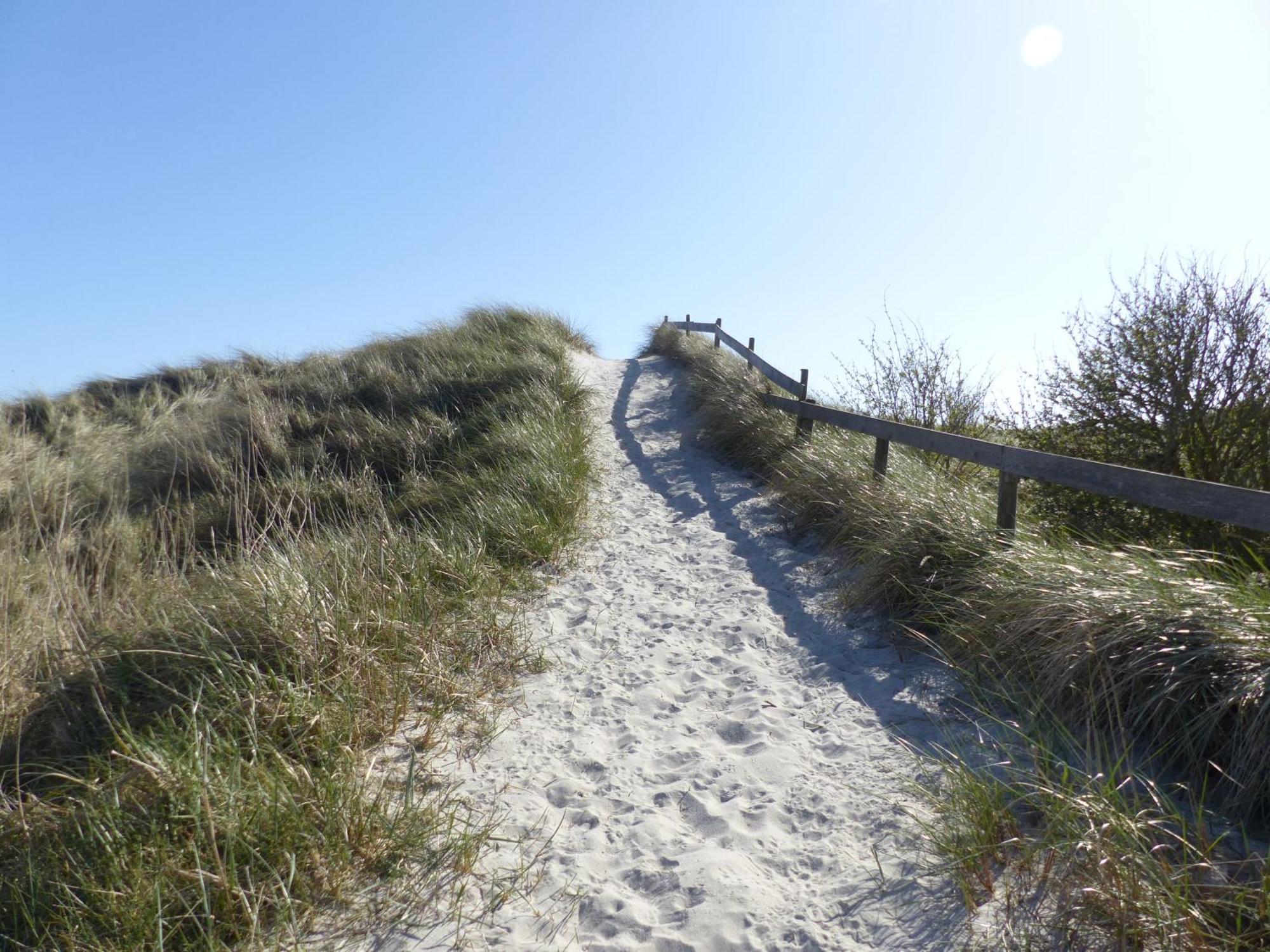 Null Haus Oland Whg 2 Suedstrandkoje Wyk auf Föhr Esterno foto